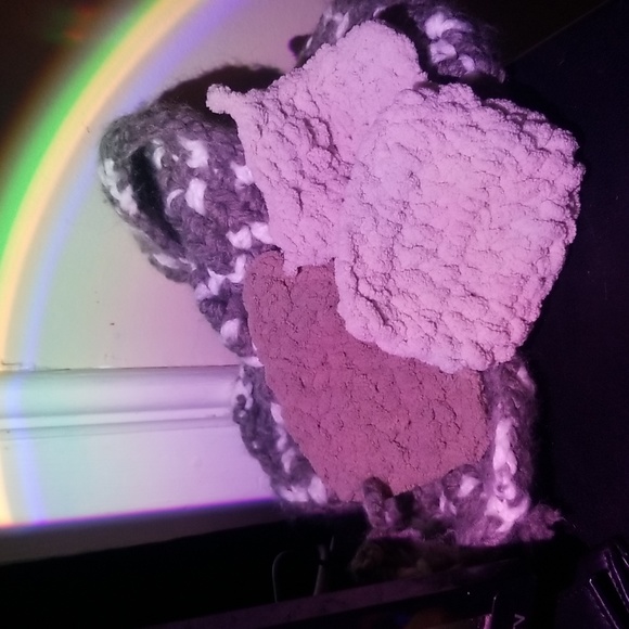 Yarn things costers scarfs - Picture 1 of 1